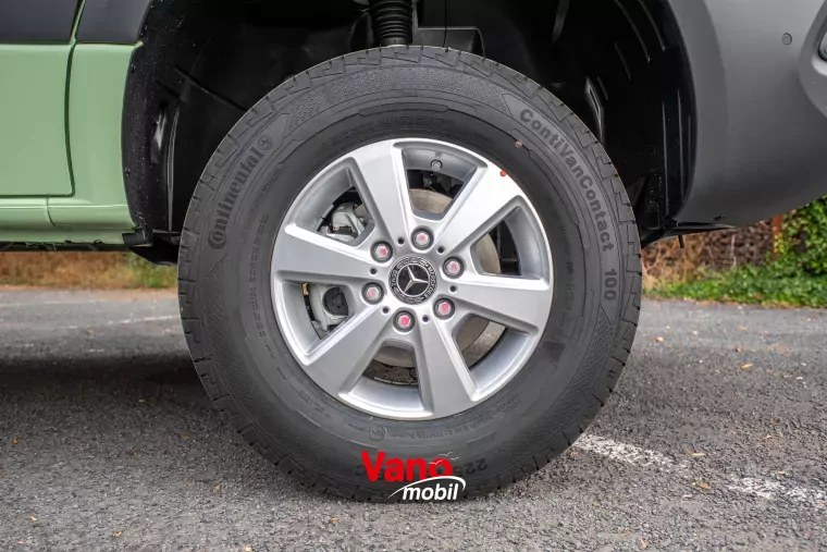 Habiton HMX 6.0 Mercedes 419Cdi 3,8T 4x4 G-Tronic - Sfeerbeeld 3