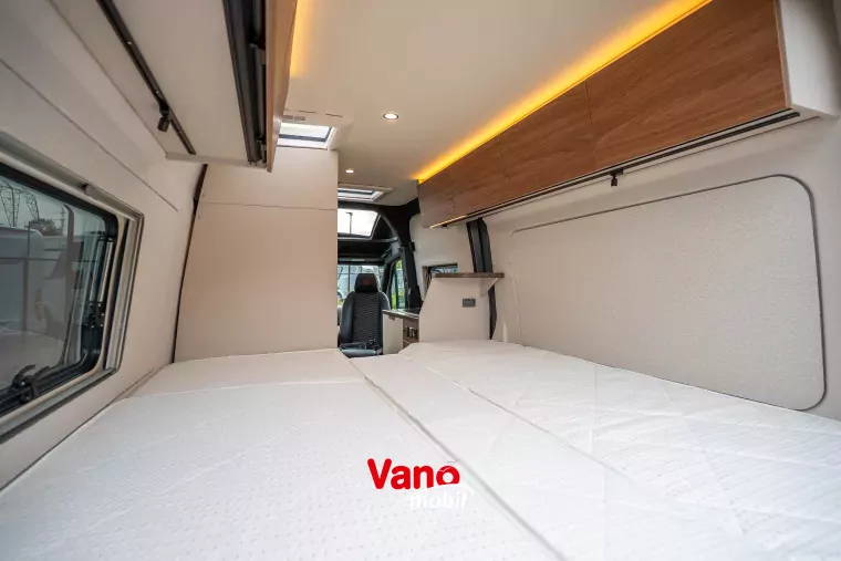 Habiton HMX 6.0 Mercedes 419Cdi 3,8T 4x4 G-Tronic - Sfeerbeeld 18